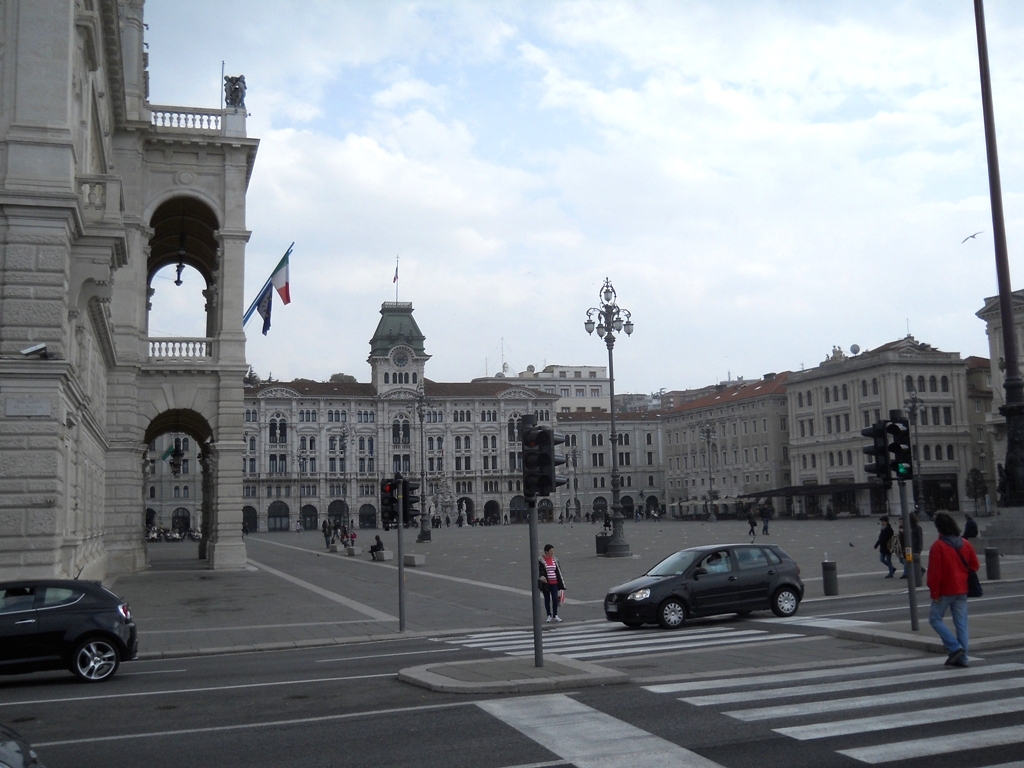 Piazza d'Unità d'Italia - Square of Unity of Italy